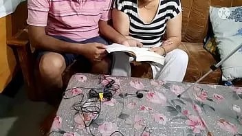 চালান আমার খালাতো ভাই পড়ালেখার সময় আমার পাছা ফাক করে