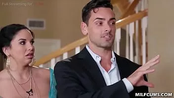 play Milfcums.com < slut milf misbehaves with her realtor