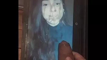Reproducir Cumtribute compilación para sexy morena
