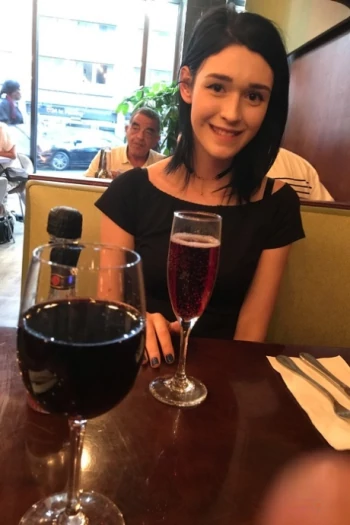 Pornostar Ive Aura