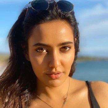 Bintang porno Neha Sharma
