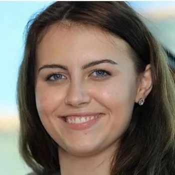 قناة Selina Bentz