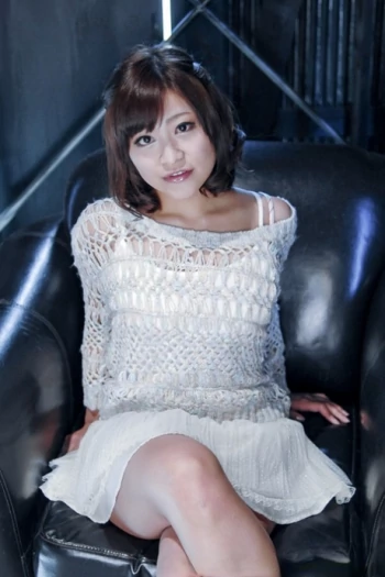 Pornstar Ataru Asano