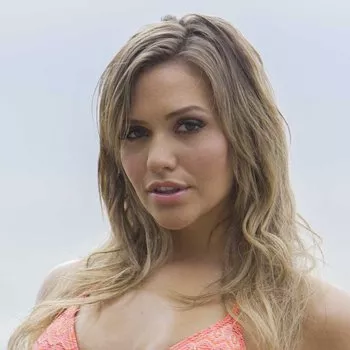 अभिनेता Mia Malkova